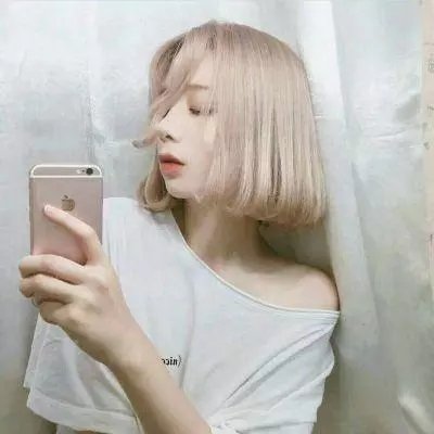 小袋鼠戴茜